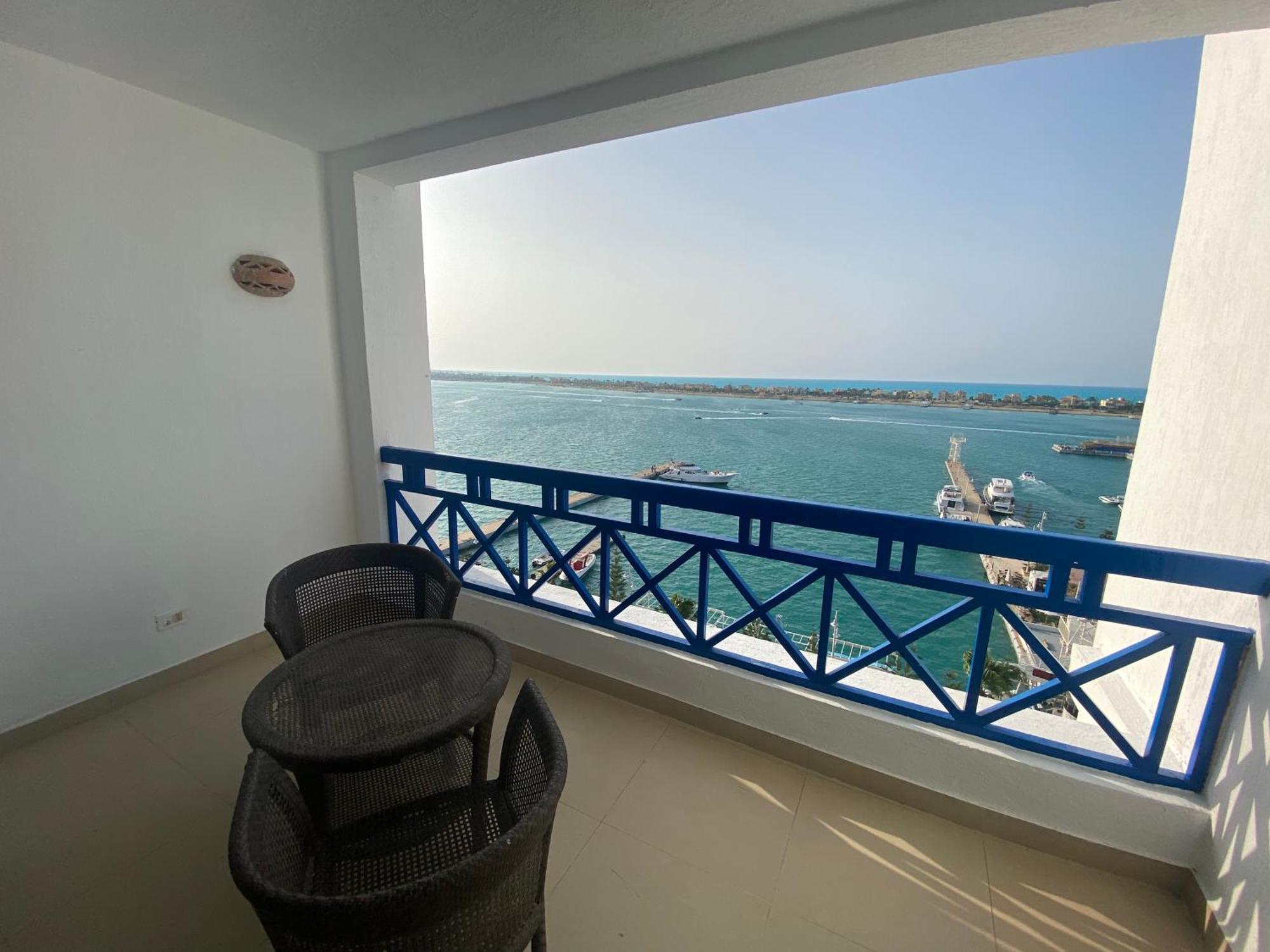 Executive Royal Tower - Sky Lounge