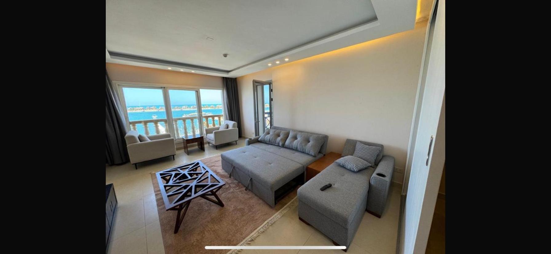 Executive Royal Tower - Sky Lounge